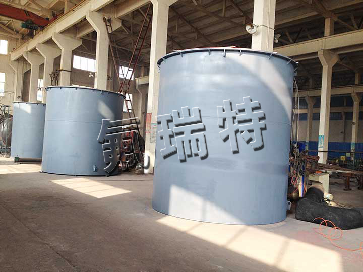 鋼襯塑儲(chǔ)罐、反應(yīng)釜